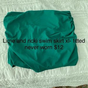 Xl like and Ricki swim skirt